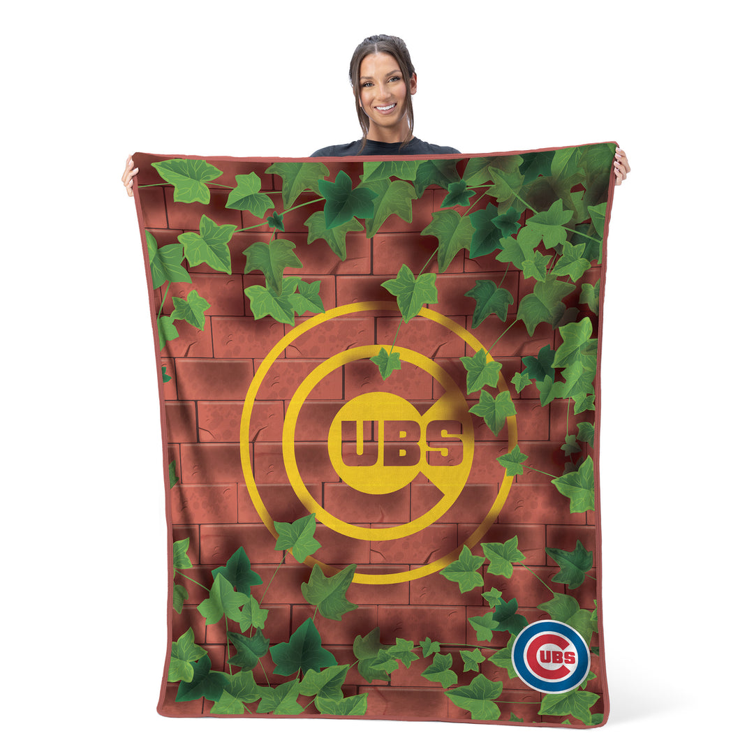 Chicago Cubs Ivy Wall Blanket Blankets NORTHWEST COMPANY