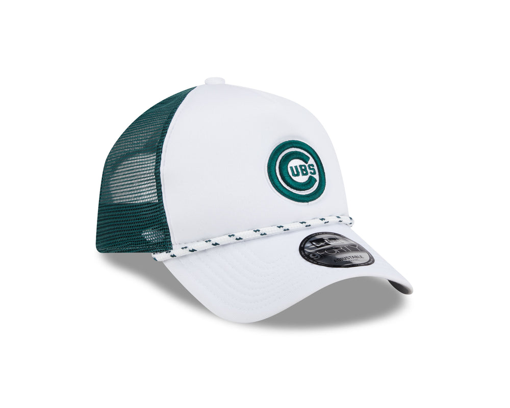 CHICAGO CUBS NEW ERA BULLSEYE WHITE AND GREEN ROPE 9FORTY TRUCKER CAP Caps NEW ERA CAP COMPANY INC