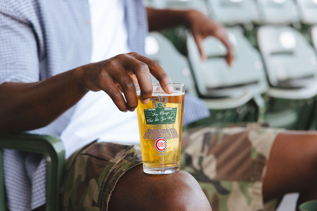 Chicago Cubs x Alice &amp; Wonder Scoreboard Pint Glass Drinkware LOGO BRANDS