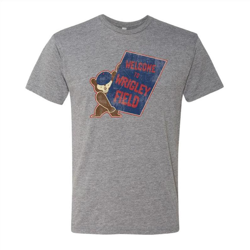 WRIGLEY FIELD MEN'S RETRO WELCOME TEE Short Sleeve Tees BEANTOWN